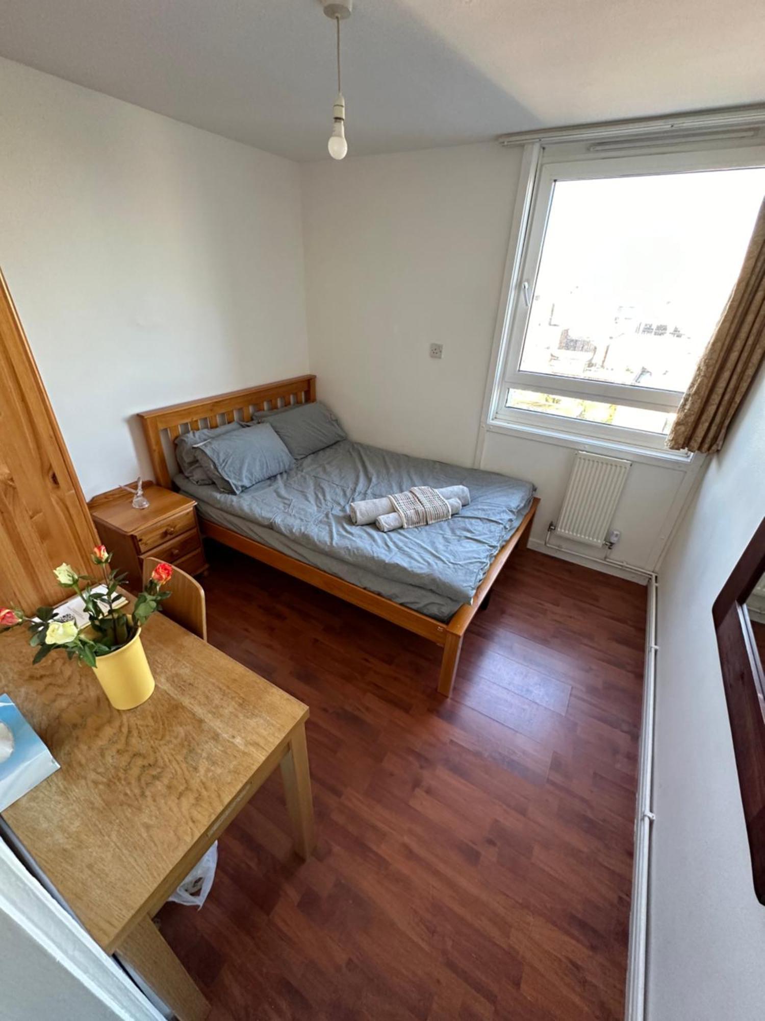 Elkington Point Bed and Breakfast London Exteriör bild